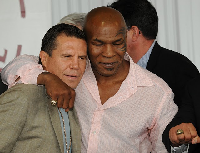 Mike Tyson y Julio Chavez
